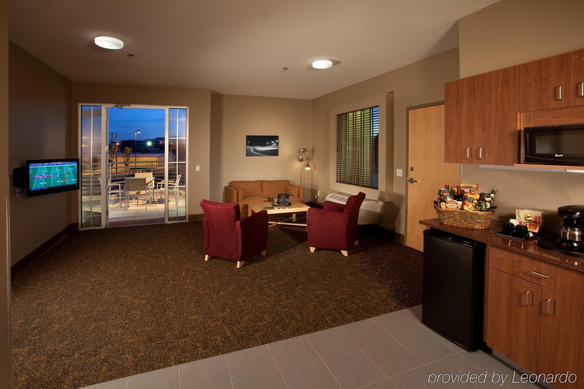 Spark By Hilton