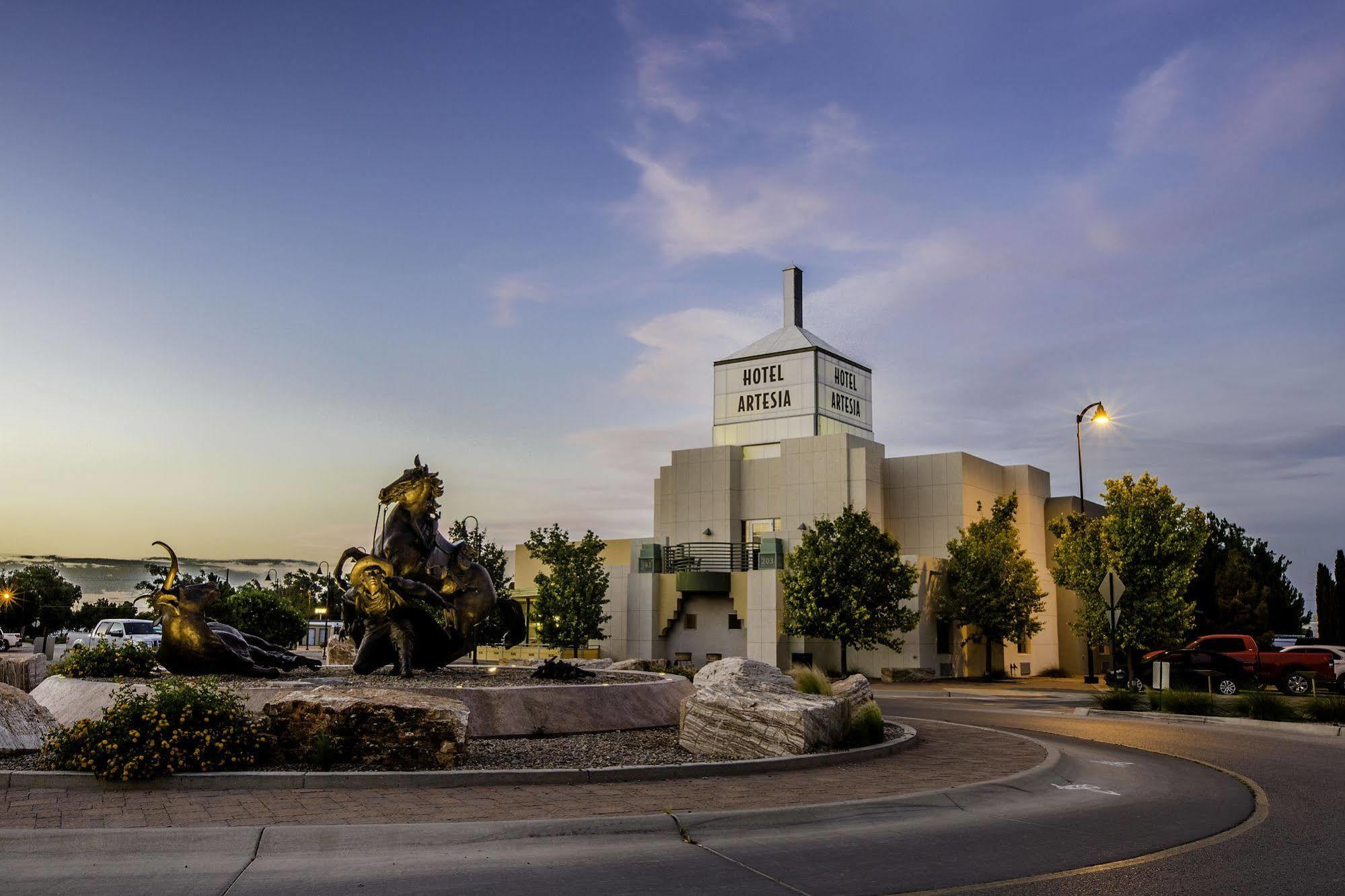 Hotel Spark By Hilton 4*